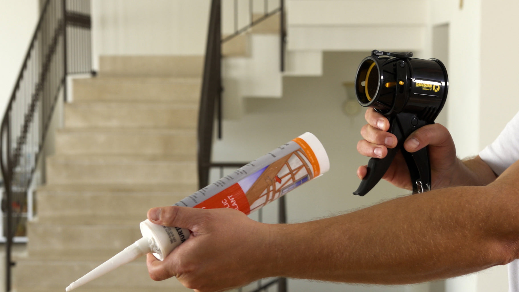 SILIGUN Caulking Gun. Reinvented. SILIGUN™